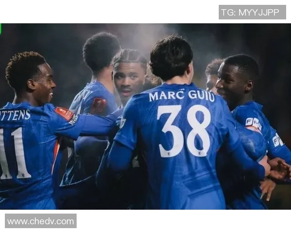 足总杯冷门对决那不勒斯与切尔西激战成平局引发全场热议