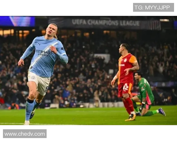 英超焦点战：皇马与国米激战成平补时进球点燃全场激情