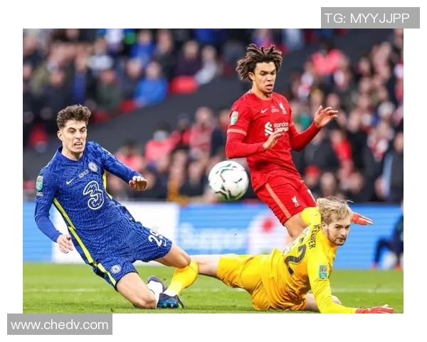 西甲焦点战国米与AC米兰激战成平点球大战引发全场热潮